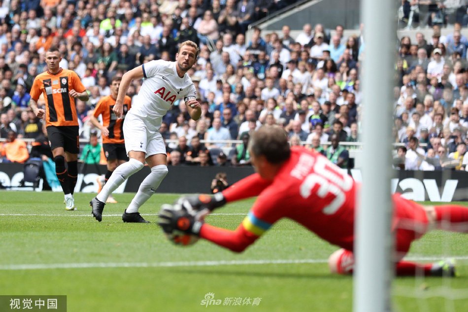 弗里曼的背 弗里曼的背